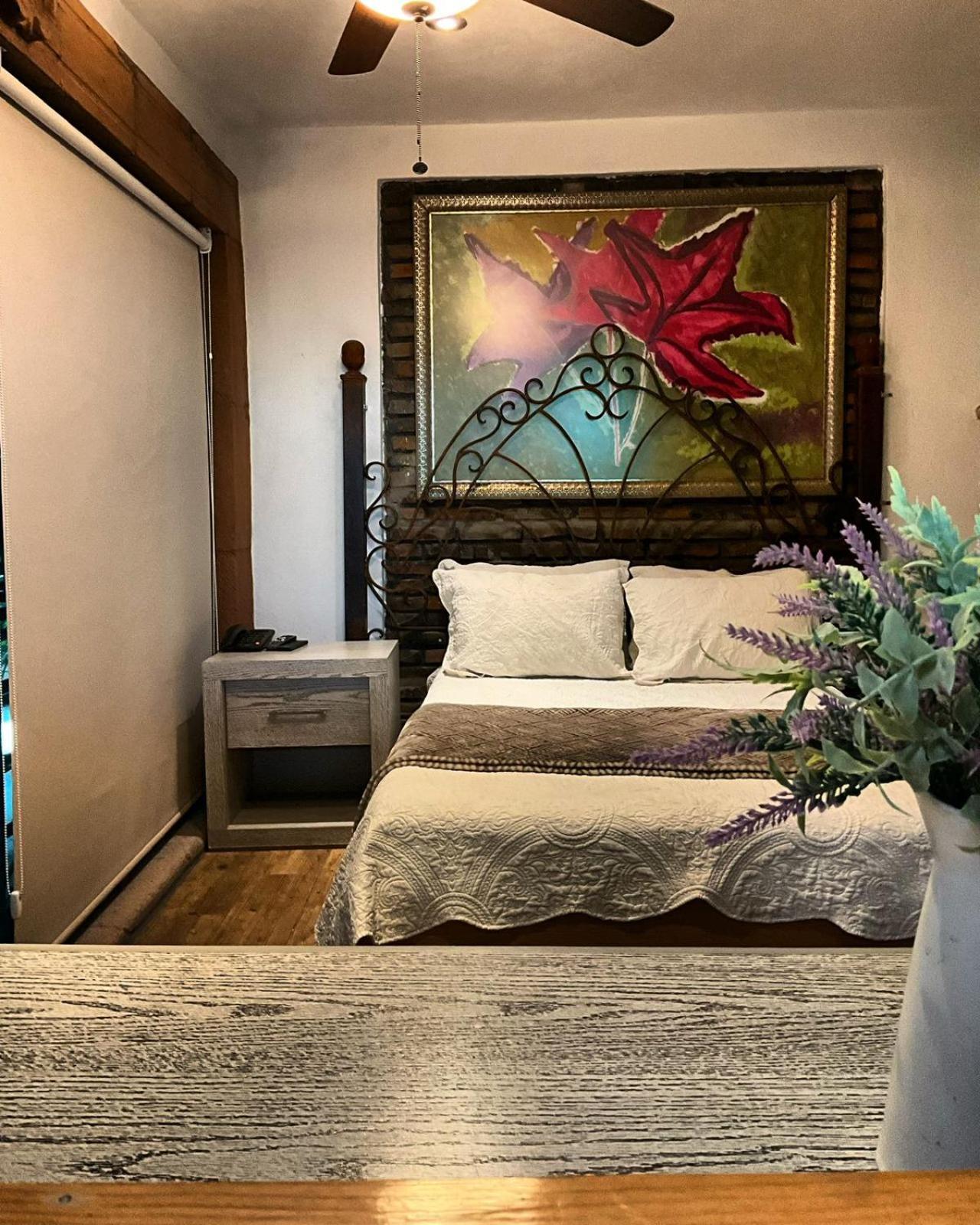 Casa Carmona 33 Hotel Queretaro Luaran gambar