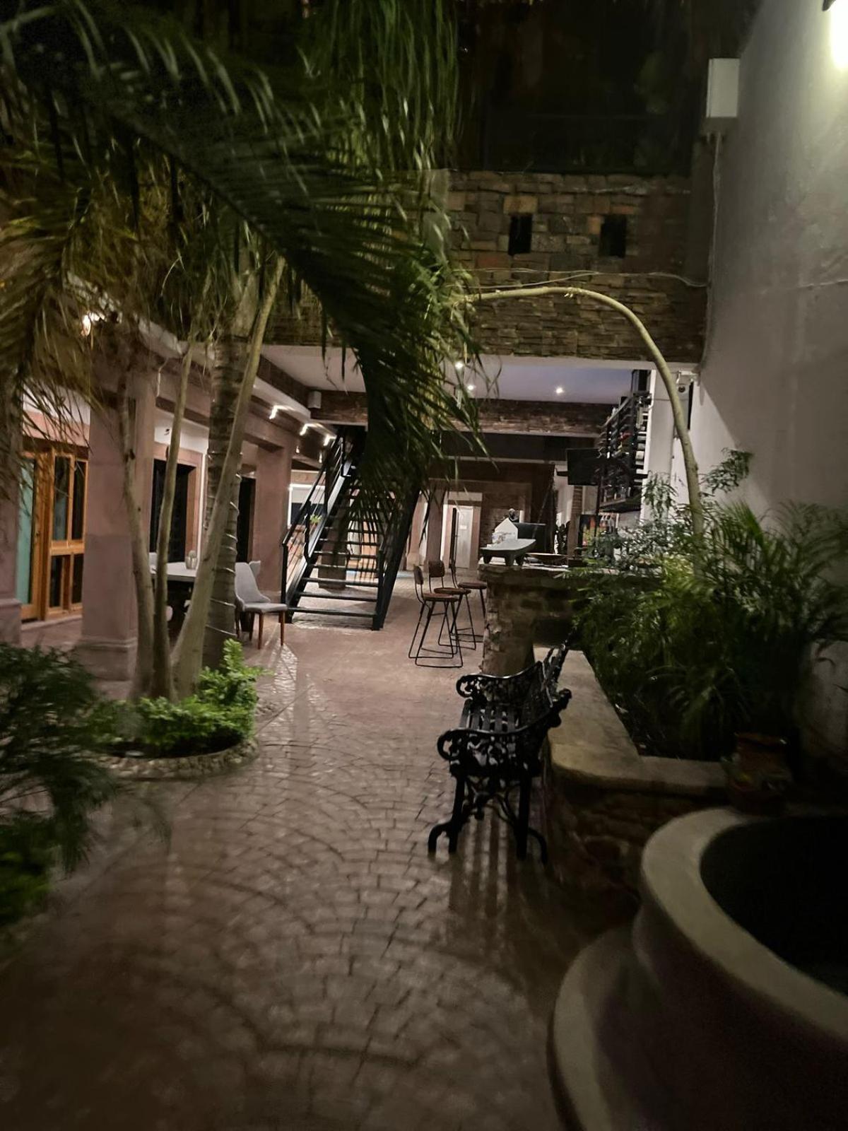 Casa Carmona 33 Hotel Queretaro Luaran gambar